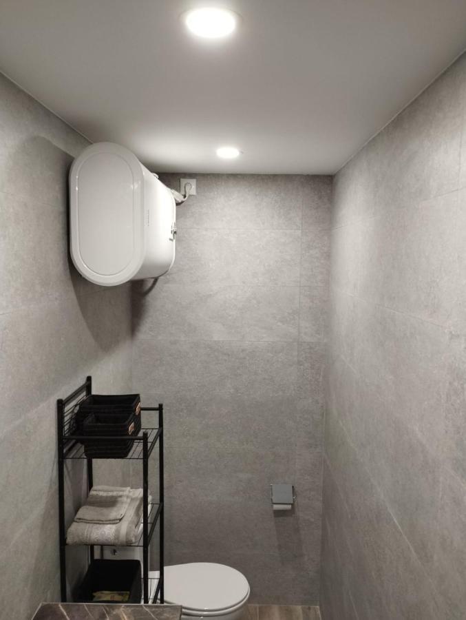 אליקאנטה Apartamento Blanco Y Negro En El Centro מראה חיצוני תמונה
