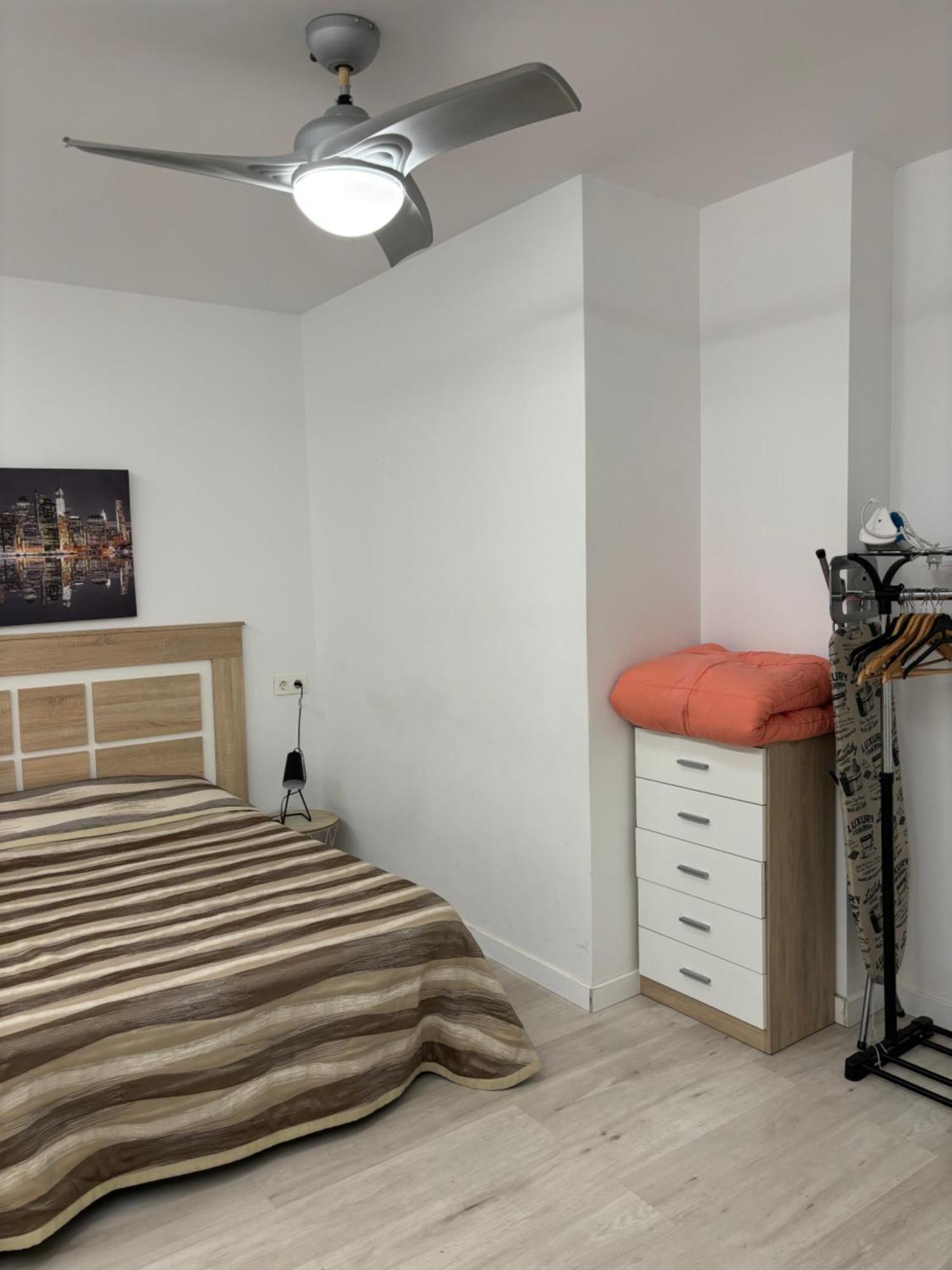 אליקאנטה Apartamento Blanco Y Negro En El Centro מראה חיצוני תמונה